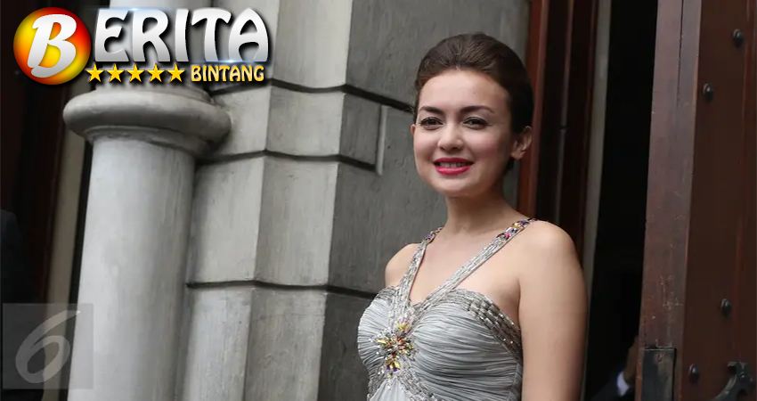 Rianti Cartwright Dari VJ MTV Fokus Sekarang Urus Keluarga Kecil